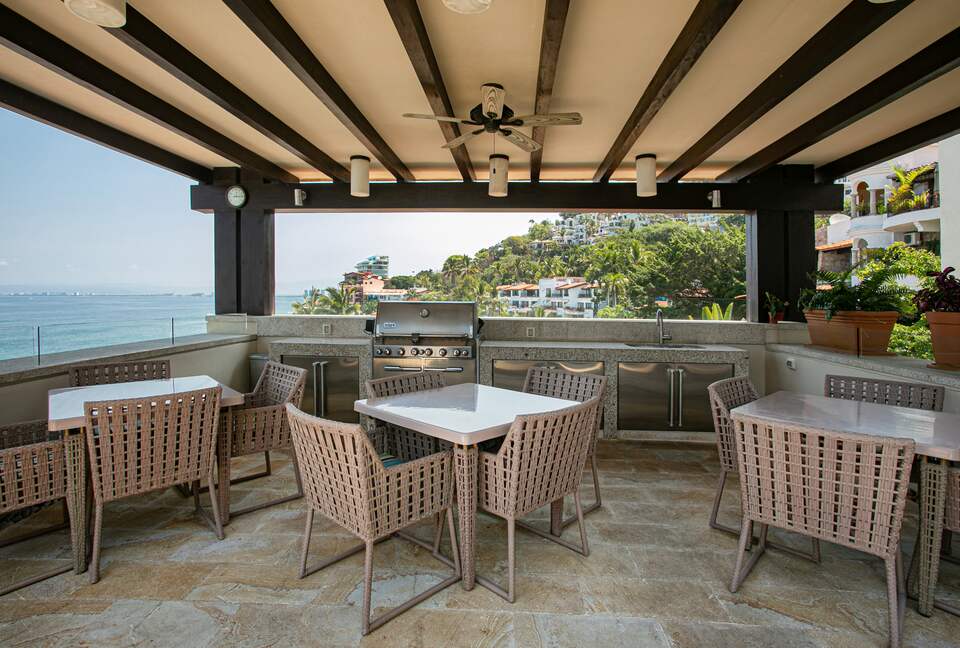 Conchas Chinas Beachfront Luxe - Puerto Vallarta, Mexico