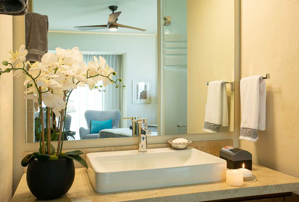 Conchas Chinas Beachfront Luxe - Puerto Vallarta, Mexico