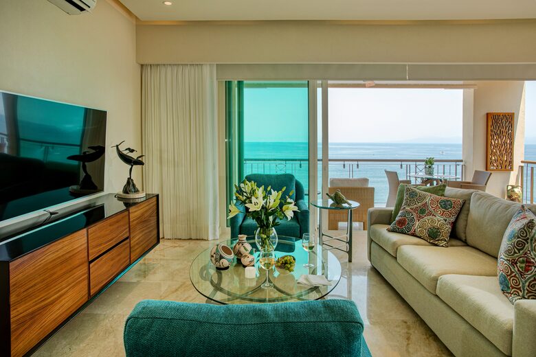 Conchas Chinas Beachfront Luxe - Puerto Vallarta, Mexico