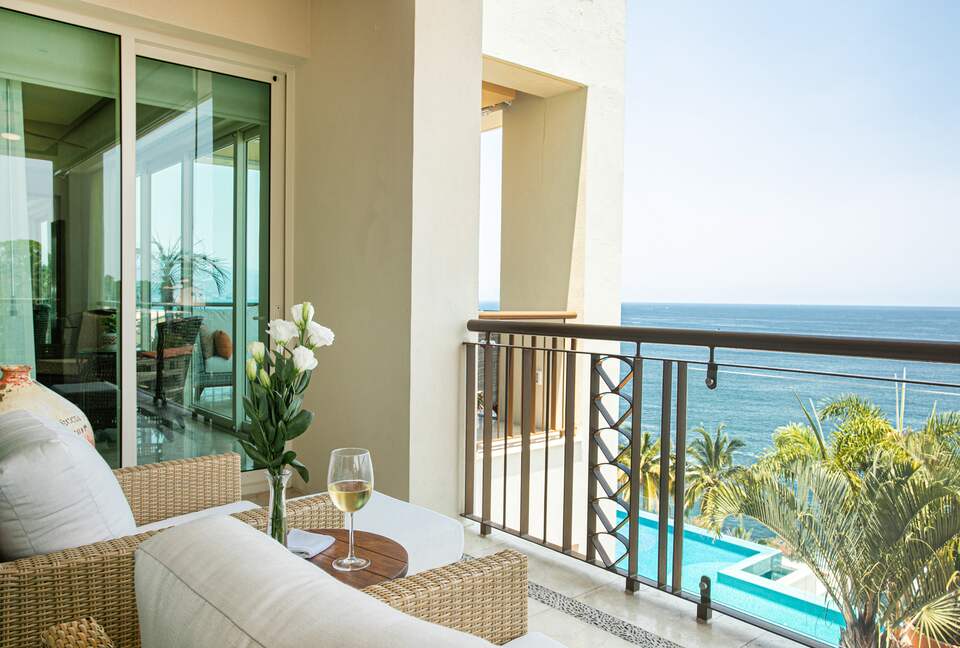 Conchas Chinas Beachfront Luxe - Puerto Vallarta, Mexico