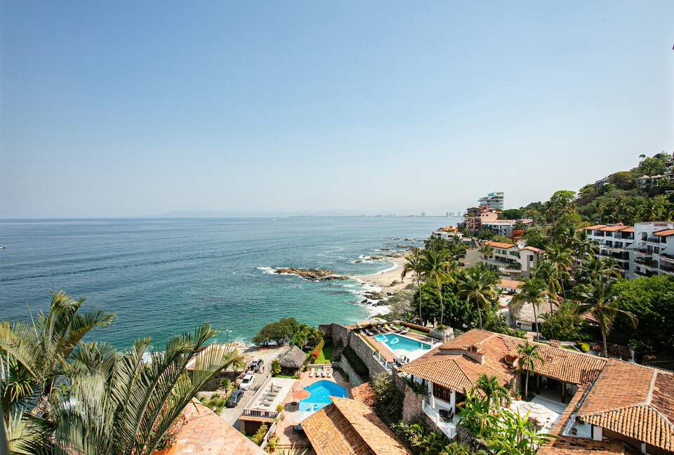 Conchas Chinas Beachfront Luxe - Puerto Vallarta, Mexico