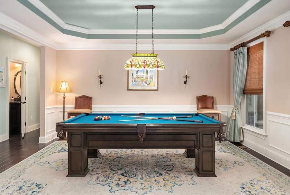 Entertainer's dream vacation home