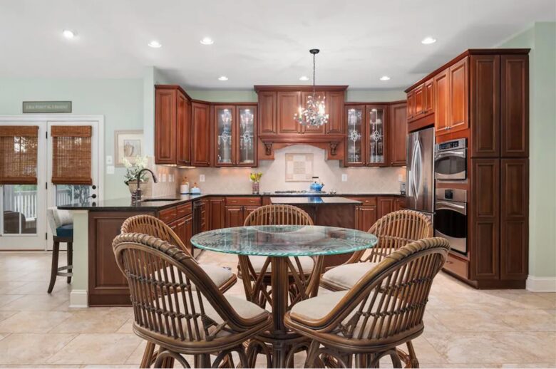 Open kitchen with dining nook