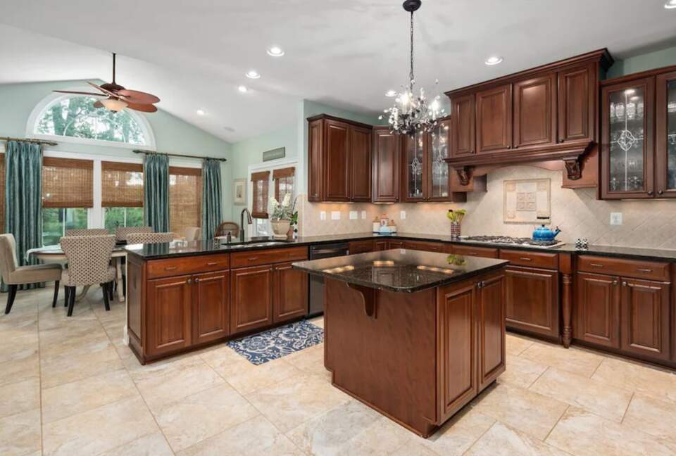 Expansive kitchen with many amenities