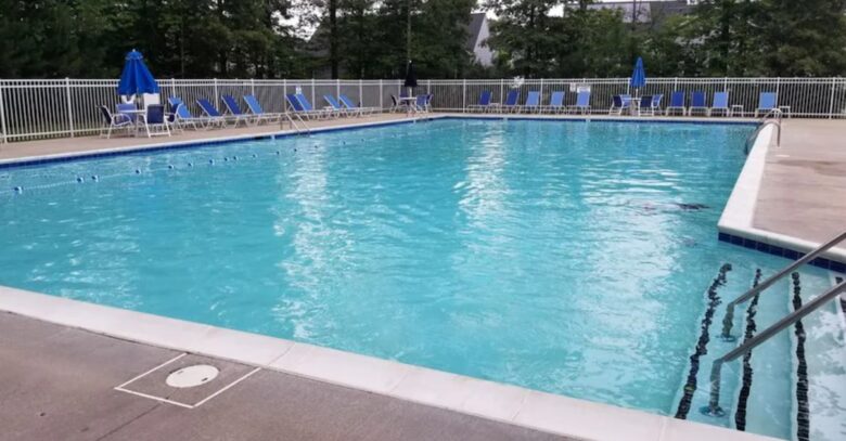 Community pool
