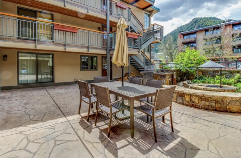Home Exchange in Aspen, CO, community lounge