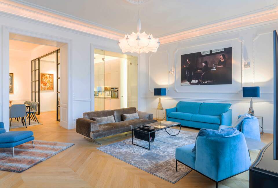 Budapest Old Town Luxury Retreat - Budapest, Hungary