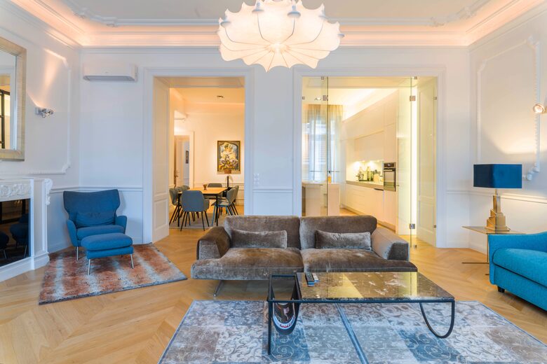 Budapest Old Town Luxury Retreat - Budapest, Hungary