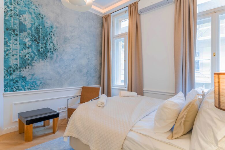 Budapest Old Town Luxury Retreat - Budapest, Hungary