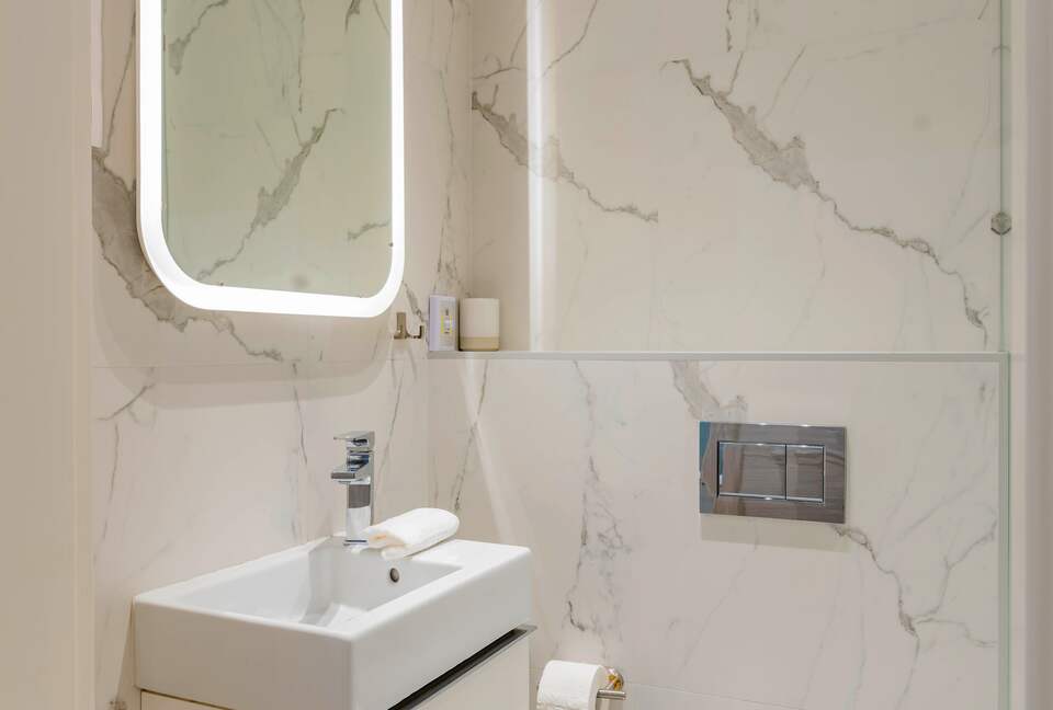 Budapest Old Town Luxury Retreat - Budapest, Hungary