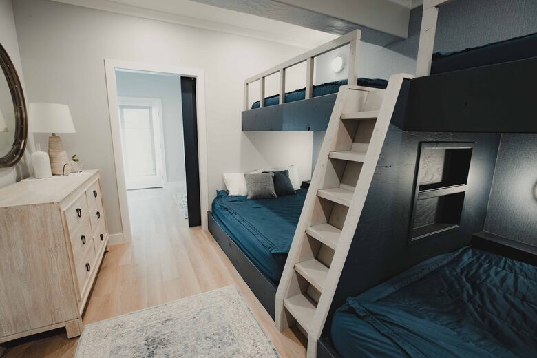 Skiing Eagle (Ski-in/Ski-out) - Beaver, Utah