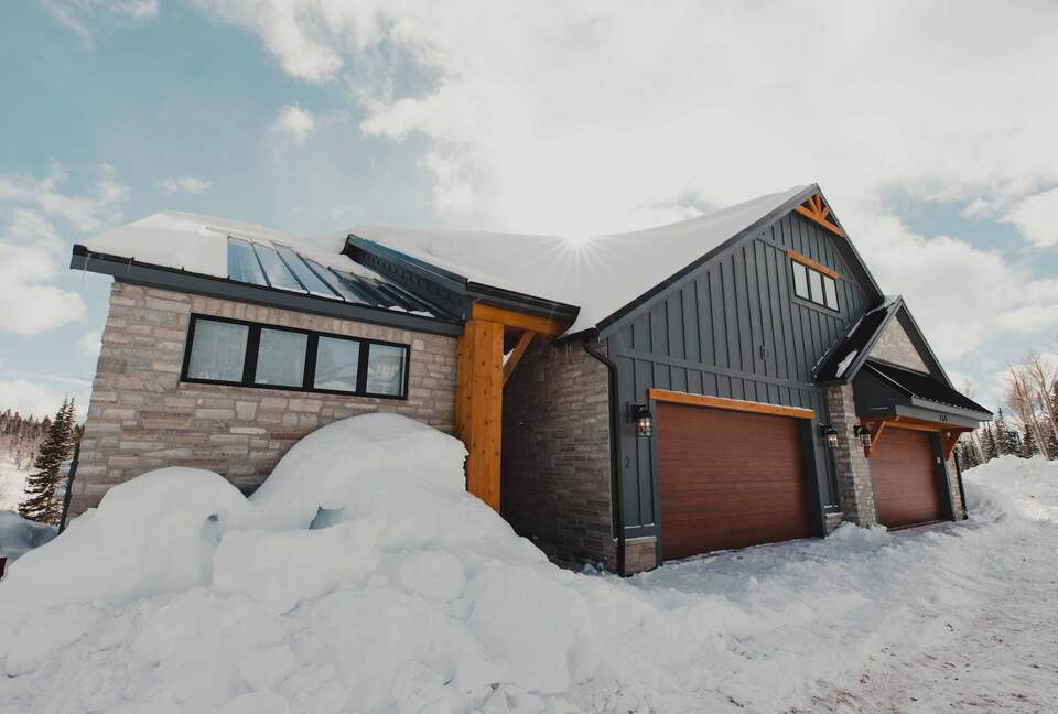 Skiing Eagle (Ski-in/Ski-out) - Beaver, Utah