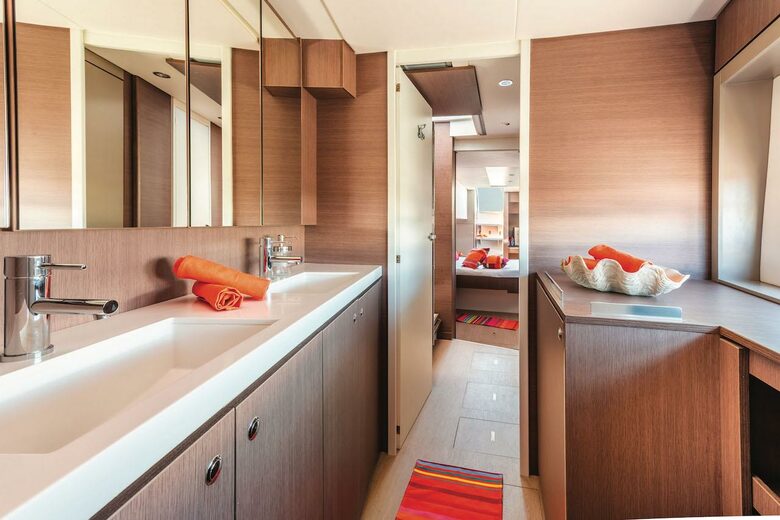 Bali 4.8 Catamaran “Seven Stars” - Navigare Yachting - Benner, Virgin Islands, U.S.