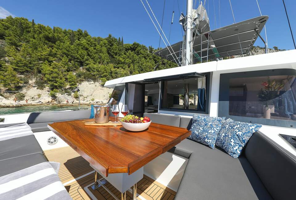 Bali 4.8 Catamaran “Seven Stars” - Navigare Yachting - Benner, Virgin Islands, U.S.