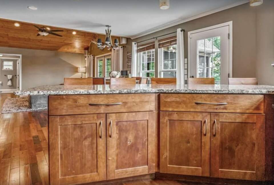Spacious kitchen with granite countertops