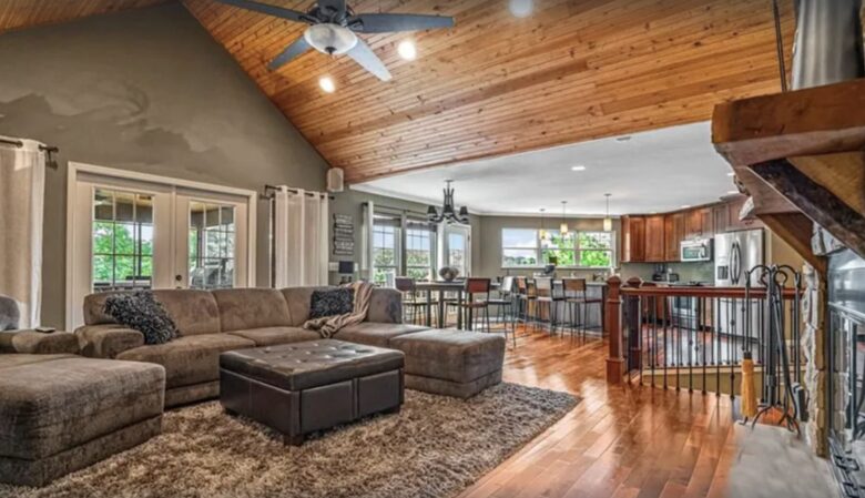 Living room with vaulted ceilings