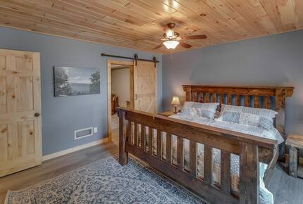 Home Exchange in Nisswa, guest bedroom downstairs