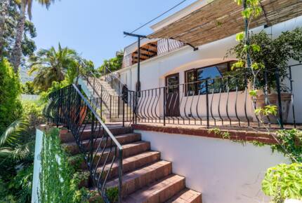 Stunning Pablo House - Cape Town, South Africa