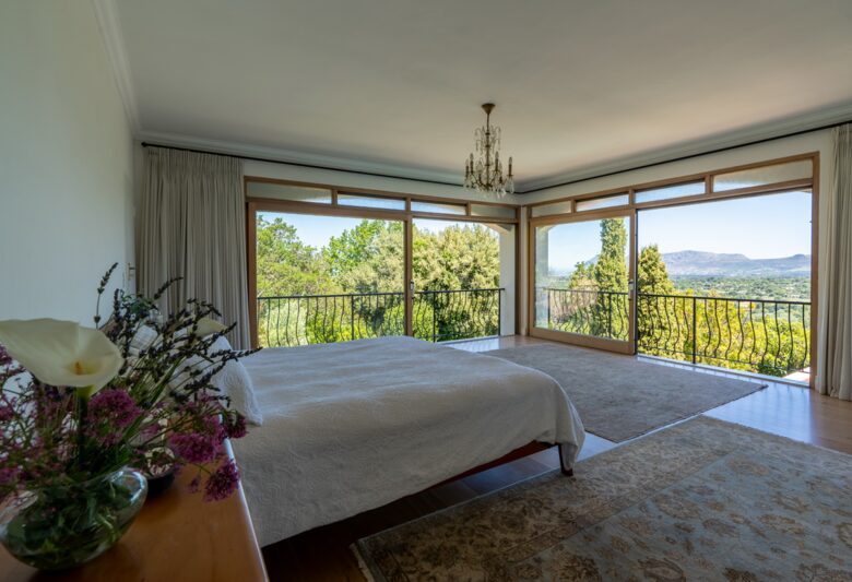 Stunning Pablo House - Cape Town, South Africa