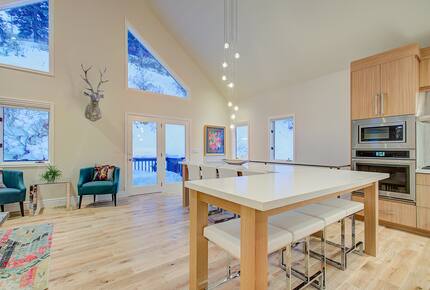 Mountain Trolley Townhouse B - Park City, Utah