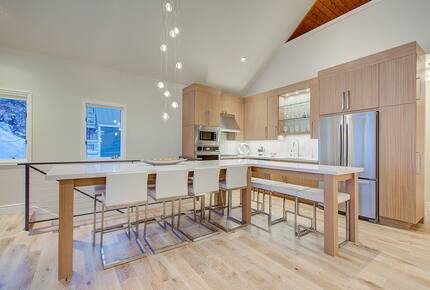 Mountain Trolley Townhouse B - Park City, Utah