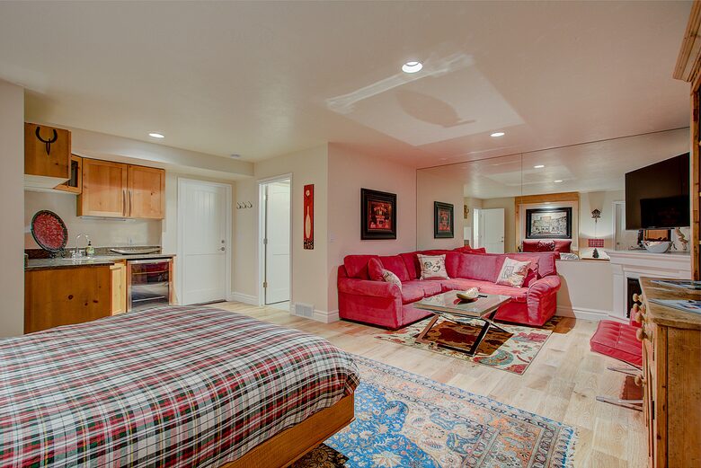 Mountain Trolley Townhouse B - Park City, Utah