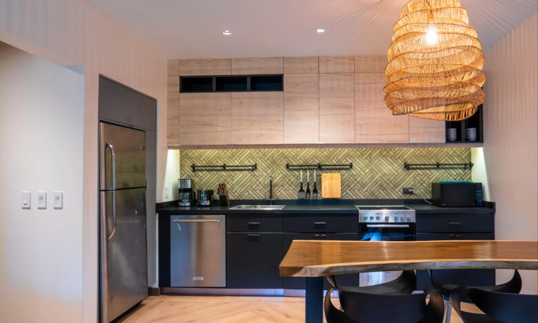 private casita kitchen