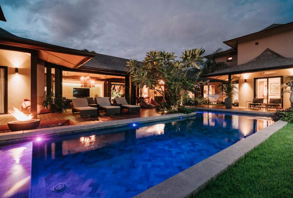 Costa Rica ocean villa pool