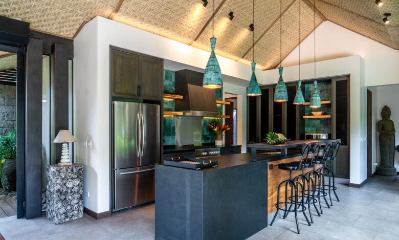 Chef's kitchen with eat-in island