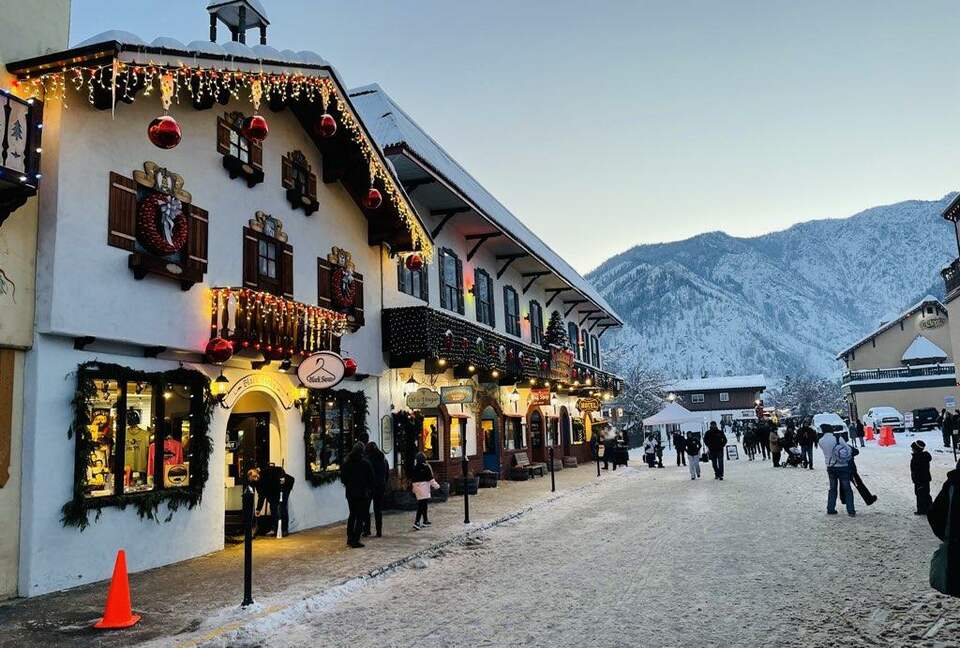 Black Forest Cabin - Leavenworth, Washington