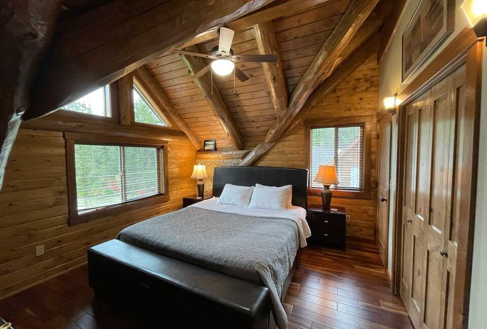 Black Forest Cabin - Leavenworth, Washington