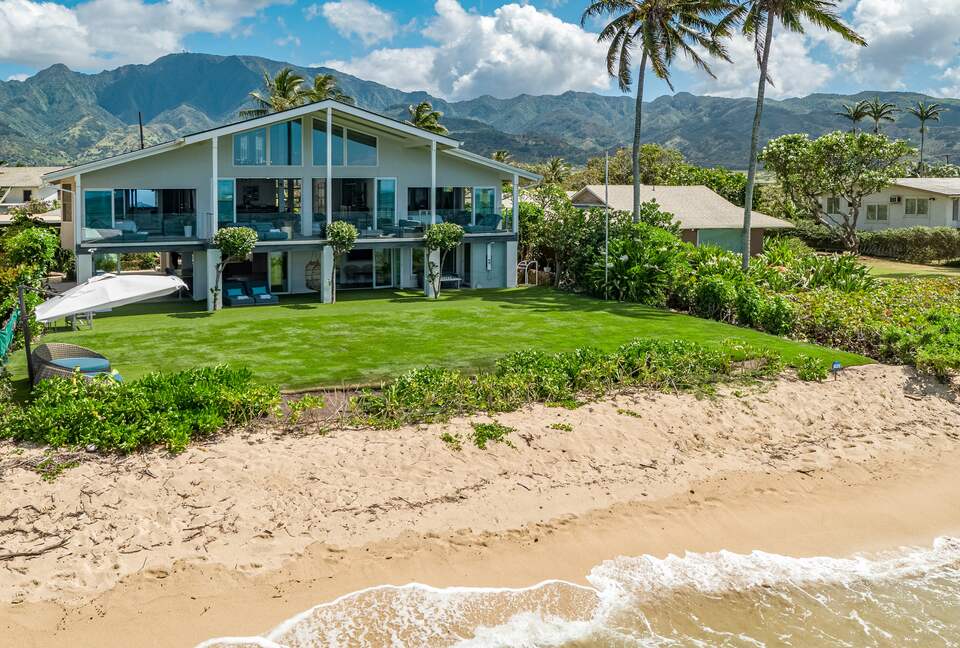 Home Exchange in Waialua, HI incredible ocean front property