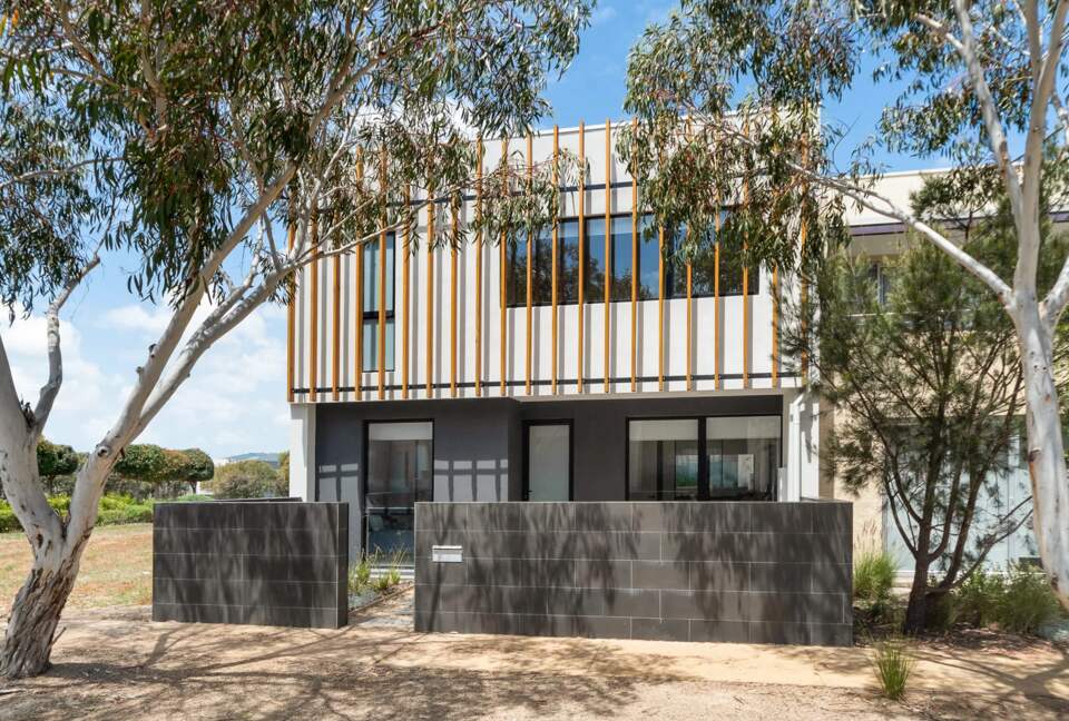 Home Exchange in Melbourne, Victoria, AUS, Marina Escape townhome