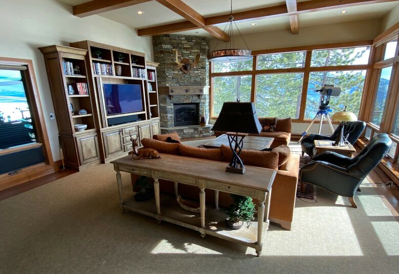 Home Exchange in Incline Village, NV, family room with high ceilings