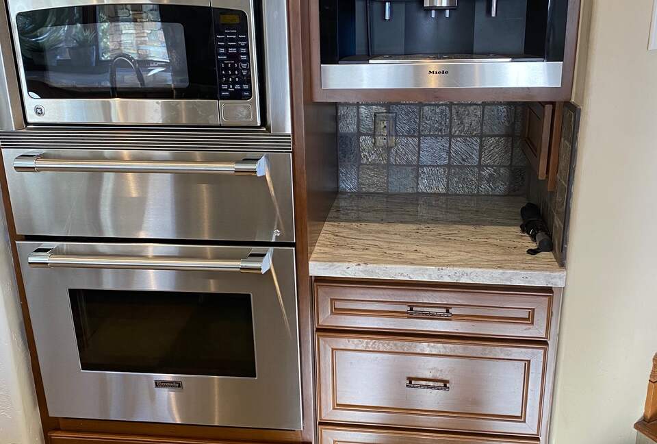 Home Exchange in Incline Village, NV, kitchen with oven and microwave