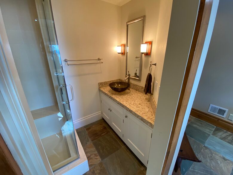 Home Exchange in Incline Village, NV, office bathroom