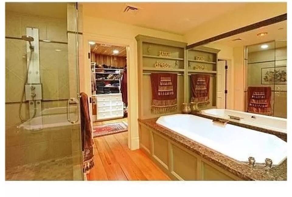Home Exchange in Incline Village, NV, master bathroom