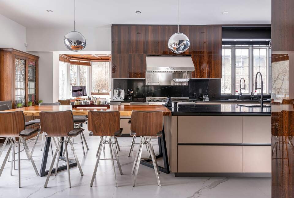 Manor in Montreal - Outremont, Canada