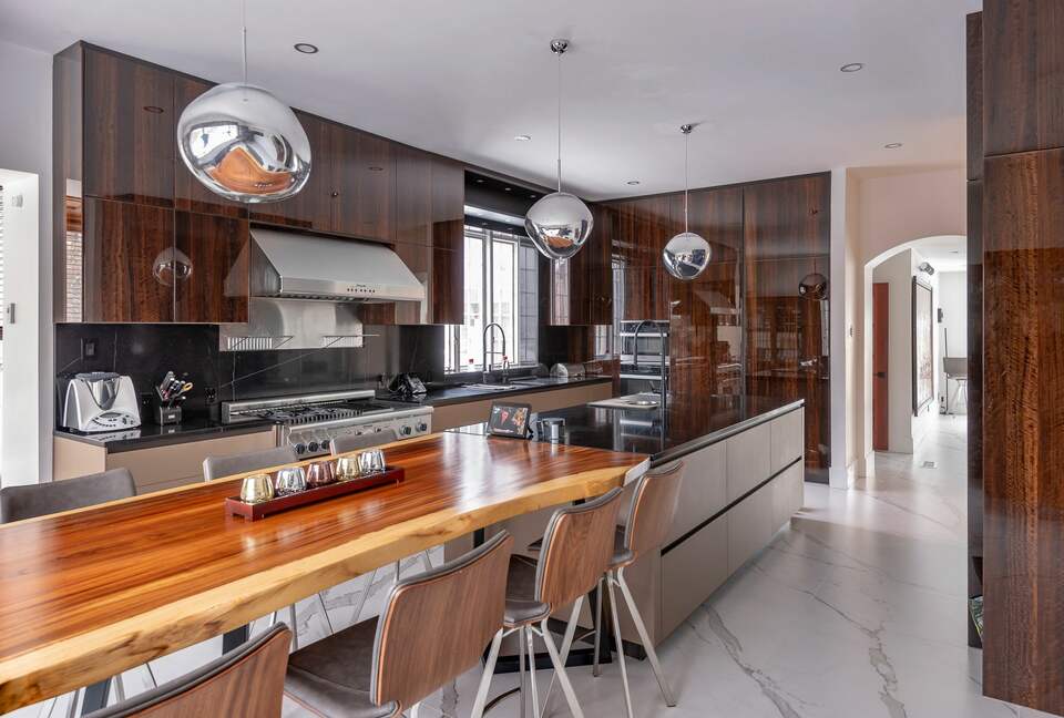 Manor in Montreal - Outremont, Canada