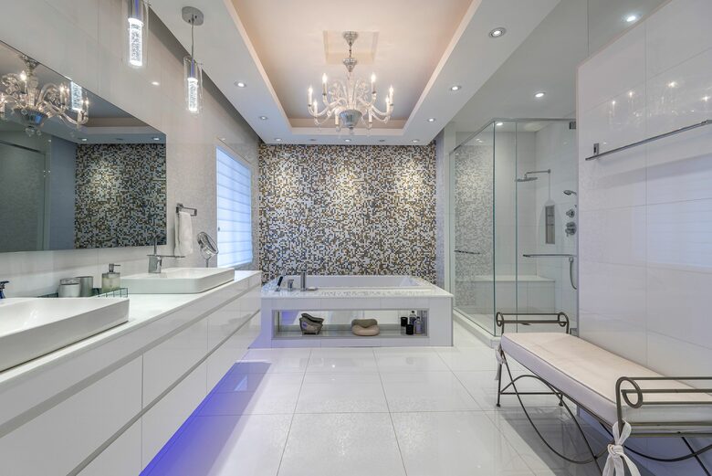 Manor in Montreal - Outremont, Canada