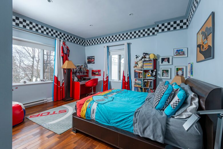 Manor in Montreal - Outremont, Canada