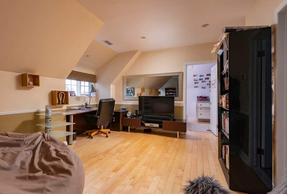 Manor in Montreal - Outremont, Canada