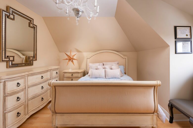 Manor in Montreal - Outremont, Canada