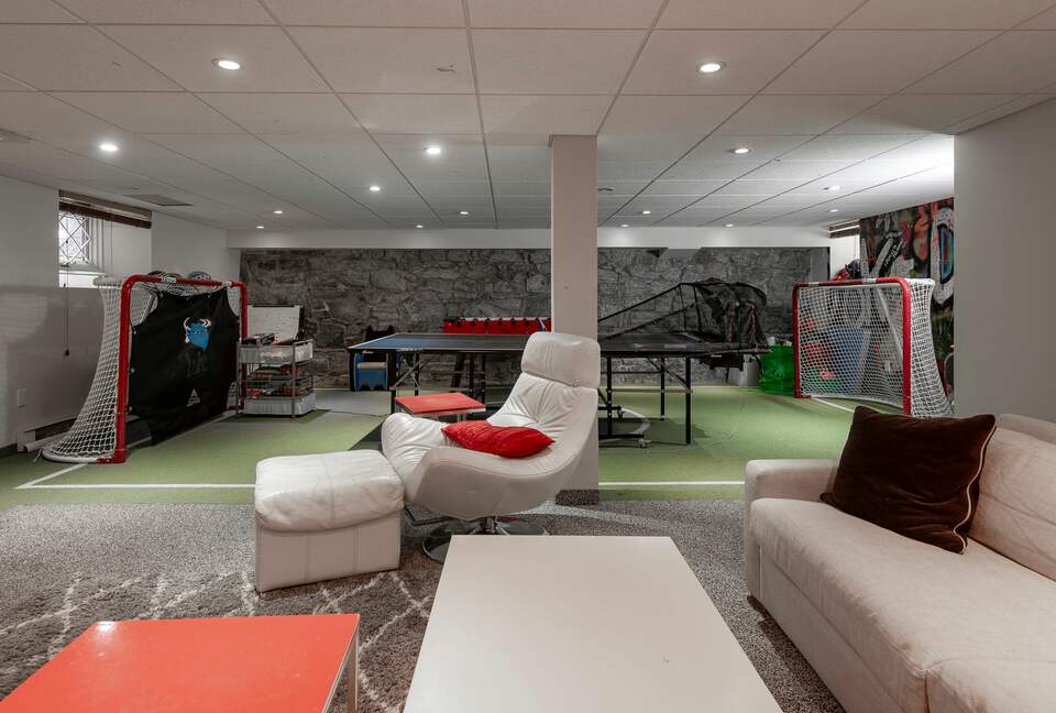 Manor in Montreal - Outremont, Canada