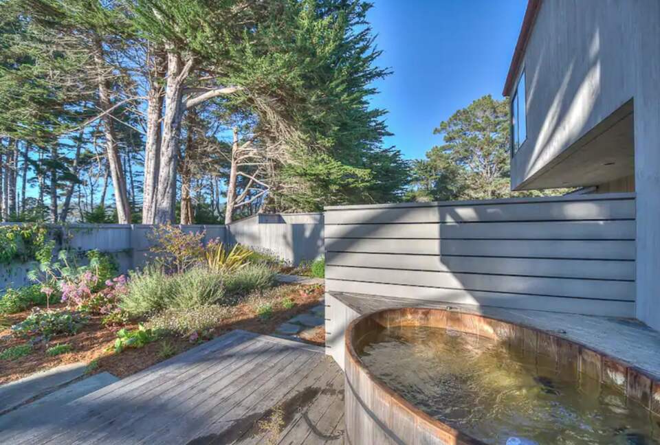 Beautiful coastal retreat at The Sea Ranch entryway