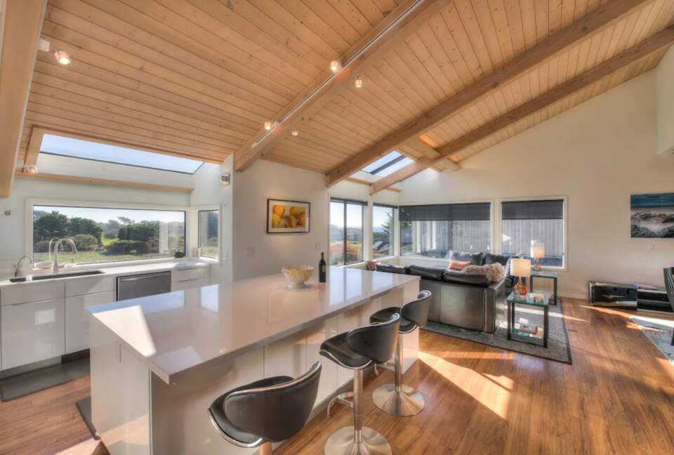 Open kitchen and dining rooms