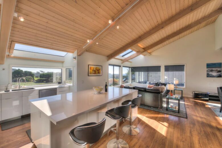 Open kitchen and dining rooms