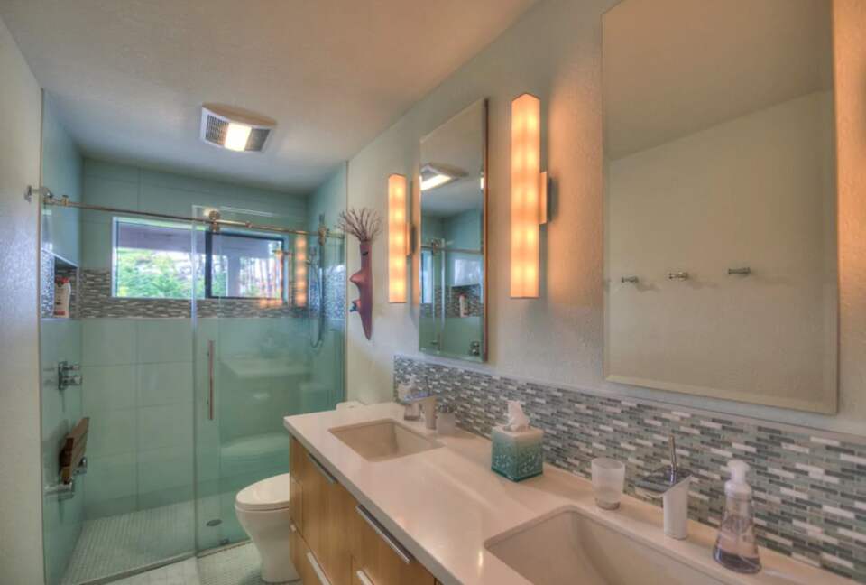 Spa-like master bathroom