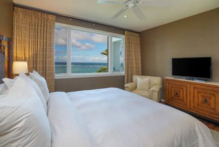 Home Exchange in Kahuku, HI, 1st master bedroom views
