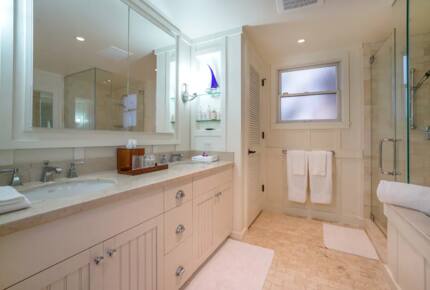 Home Exchange in Kahuku, HI, second master en suite